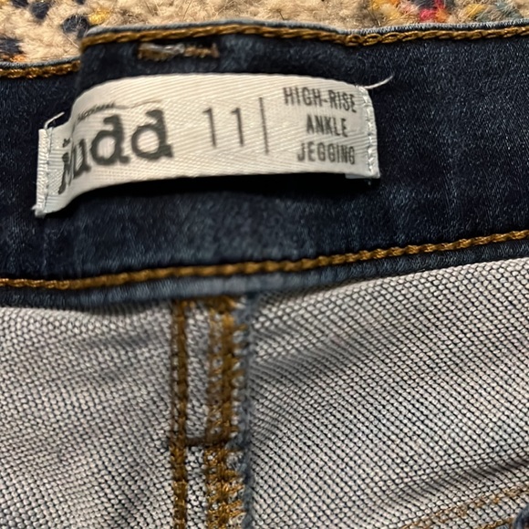 High rise skinny jeans - Picture 2 of 2